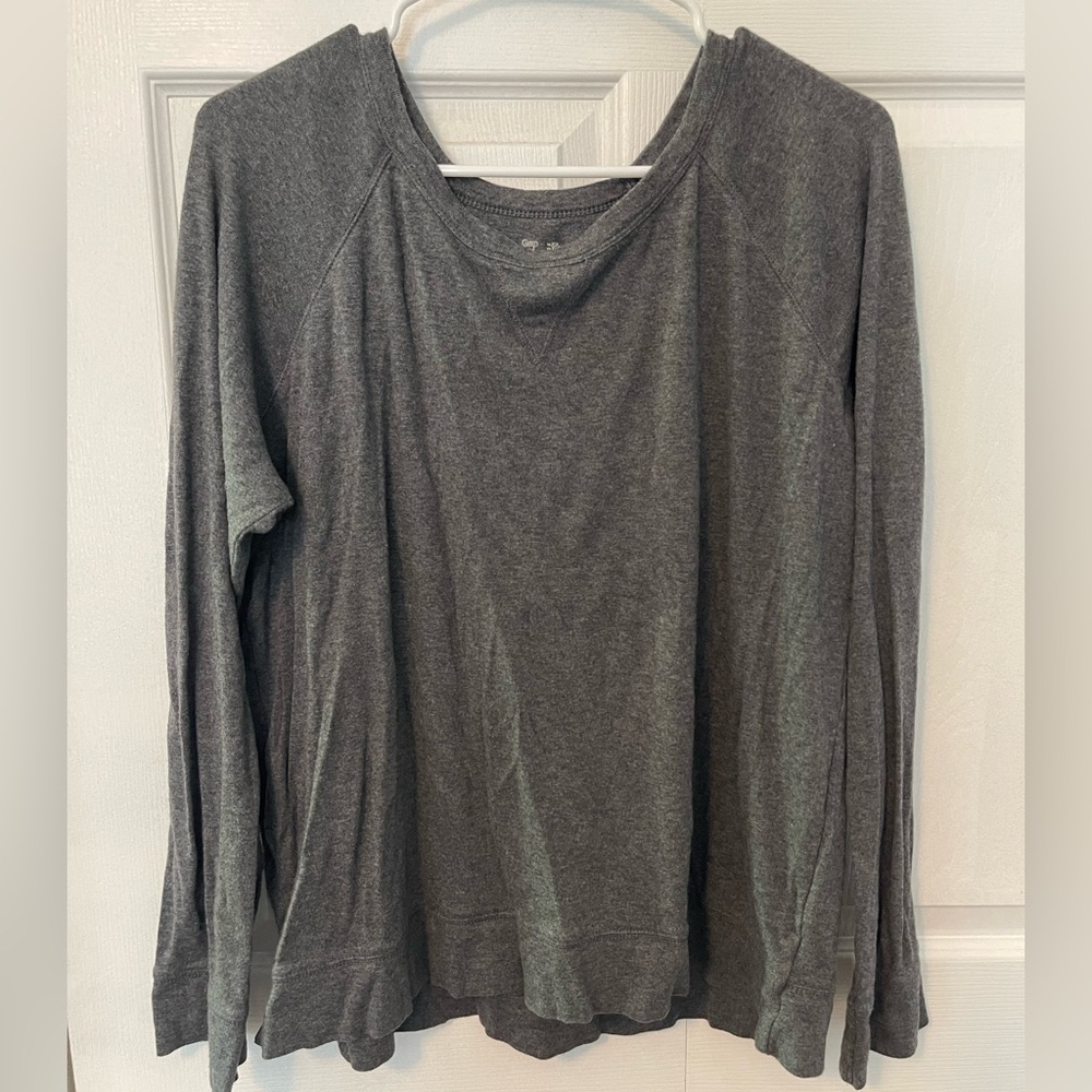Gap long sleeve
